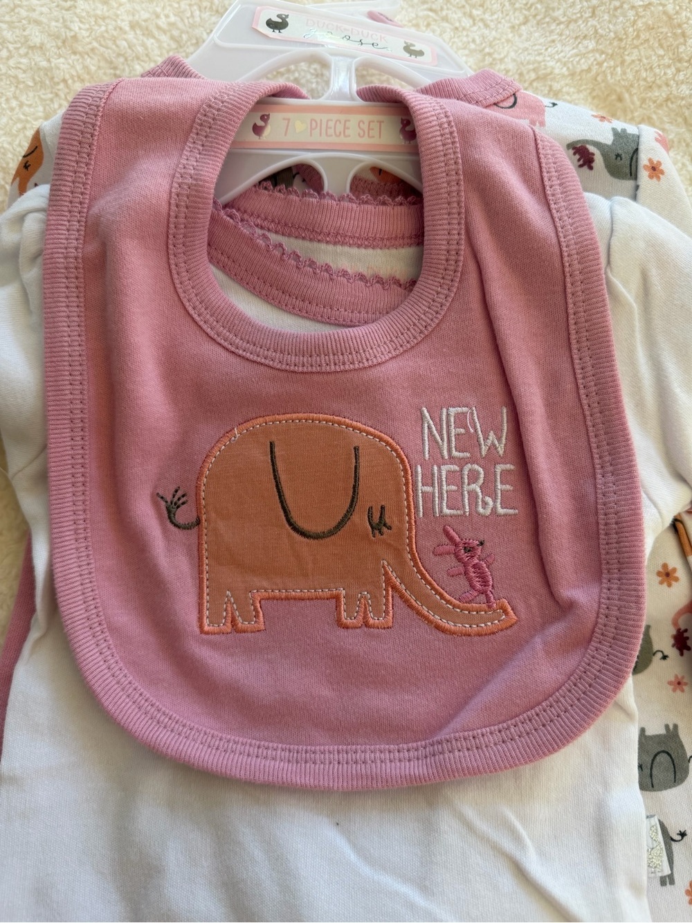 7-PIECE Duck Duck Goose Baby Girl Elephant Print Layette 0-3M NWT - Picture 3 of 7